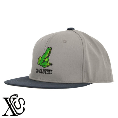 カエル2柄 刺繍 綿 帽子 ベースボールキャップ バイカラー メンズ レディース コットン フラットバイザー 平ツバ BBキャップ ストリート系 ヒップホップ【X-CLOTHES】オリジナル グッズ 刺繍 ワンポイント 雑貨【b BLK、BLK-GRY、OLV】【g L-GRY、LGRY-NVY、WHT-BLK】 【6動物鳥魚-小動物】