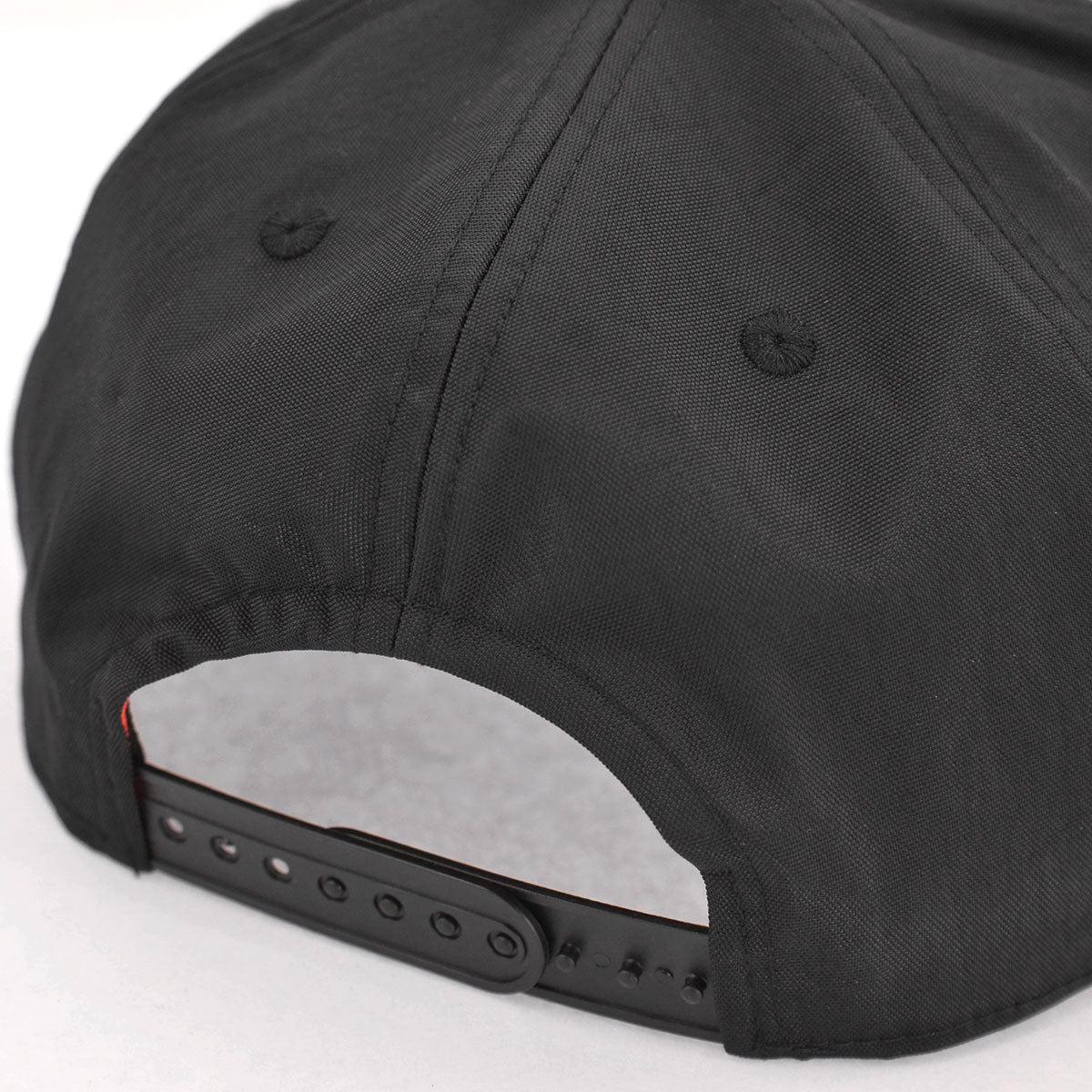 雲紋2柄 刺繍 撥水加工 軽量 帽子 ベースボールキャップ バイカラー メンズ レディース ナイロン フラットバイザー 平ツバ BBキャップ ストリート系 ヒップホップ【X-CLOTHES】オリジナル グッズ 刺繍 ワンポイント 雑貨【b BLK、BK-CGY、OLV】【g GRE-NV、L-GY、LGY-BK】 【7家紋お祝-伝統模様】