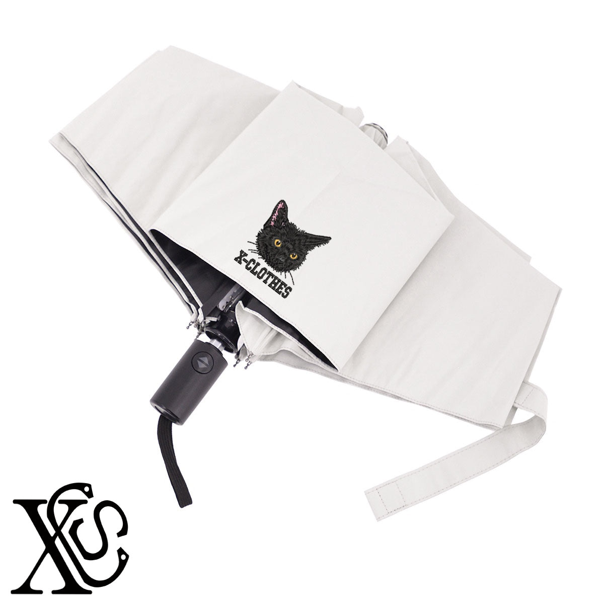 黒猫4柄 刺繍 【形状記憶+自動開閉】 折りたたみ傘 レディース メンズ 55cm 晴雨兼用 UVカット99.9％ 一級遮光 遮熱 強風 耐風【X-CLOTHES】オリジナル グッズ 刺繍 ワンポイント 雑貨【b ブラック、スモークブルー】【g ライトグレー、オフホワイト】 【10犬猫図鑑-猫図鑑-B】